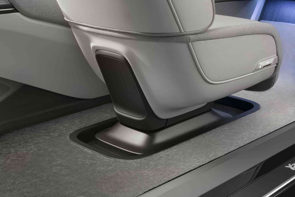 xim23_mono-post-seats_optimized