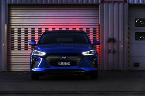 Hyundai IONIQ Hybrid