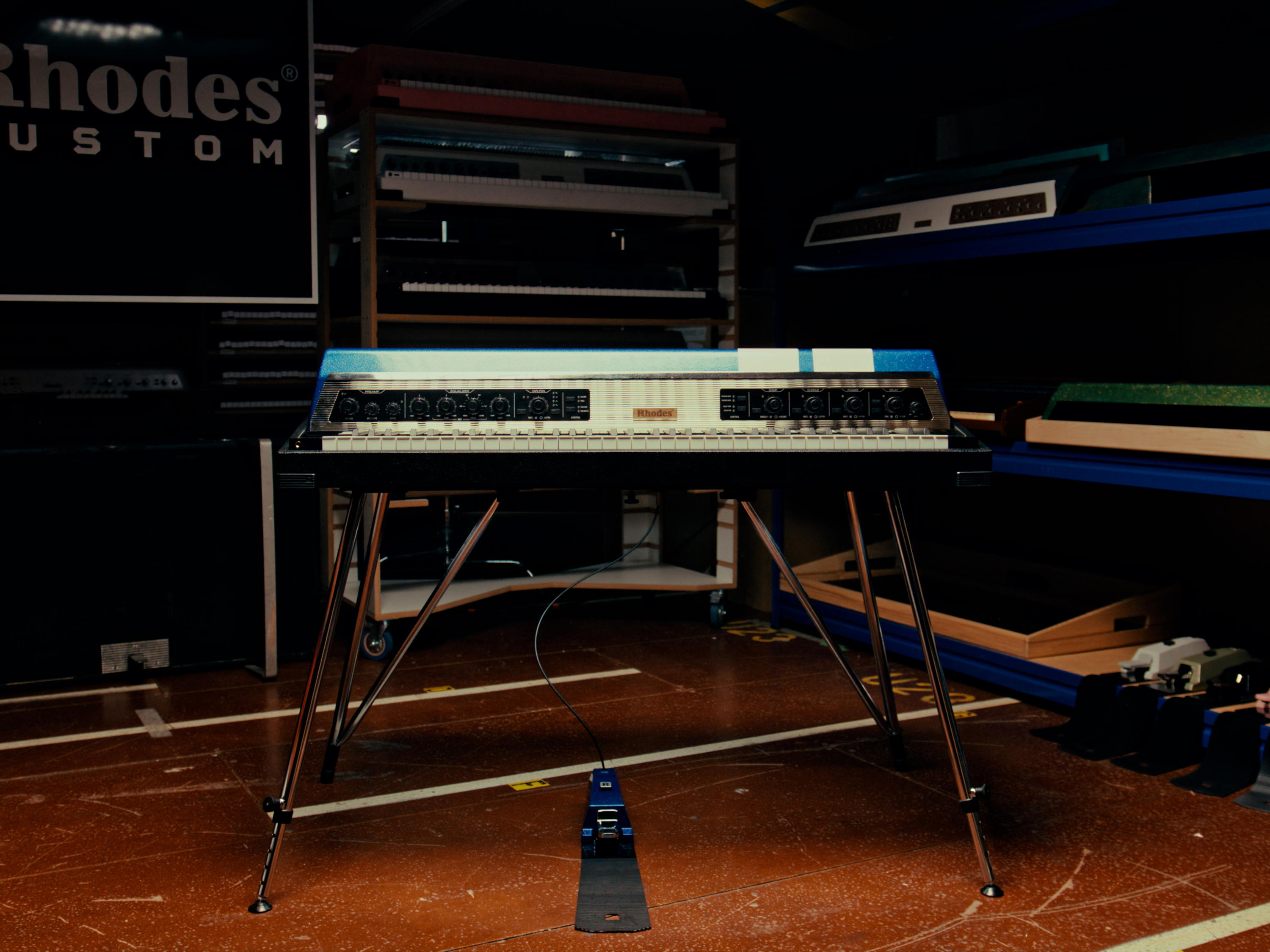 Rhodes Debuts Custom Shop with Shelby-Inspired ‘American Classic’ MK8 as First Release
