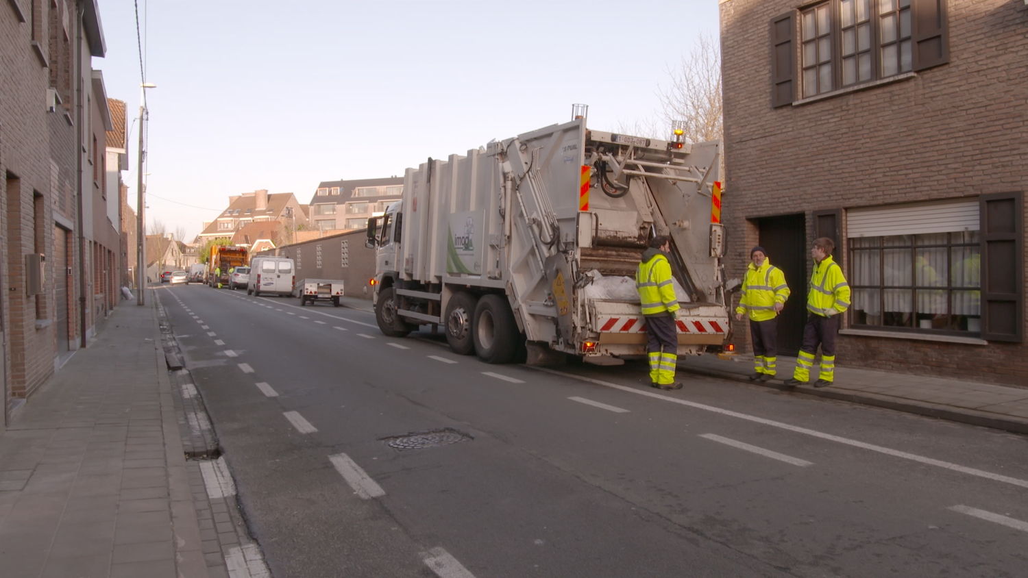 Koppen: weg met afval (c) VRT