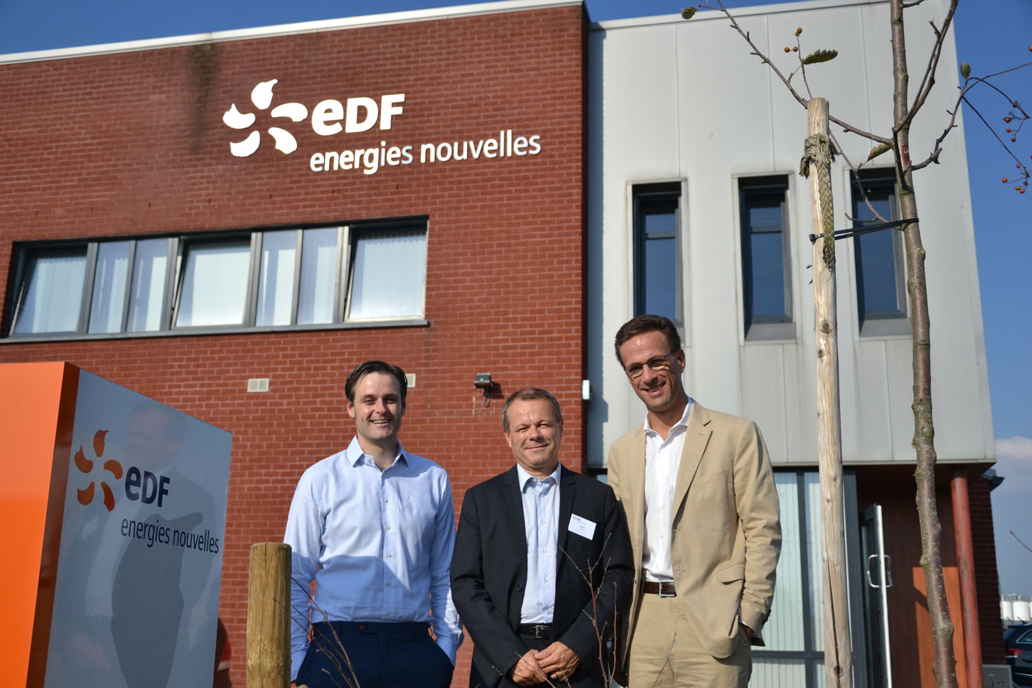 Wouter Holbrecht (Algemeen directeur EDF EN Services Belgium), Thierry Muller (Algemeen directeur EDF EN Services) en Grégoire Dallemagne (CEO EDF Luminus)