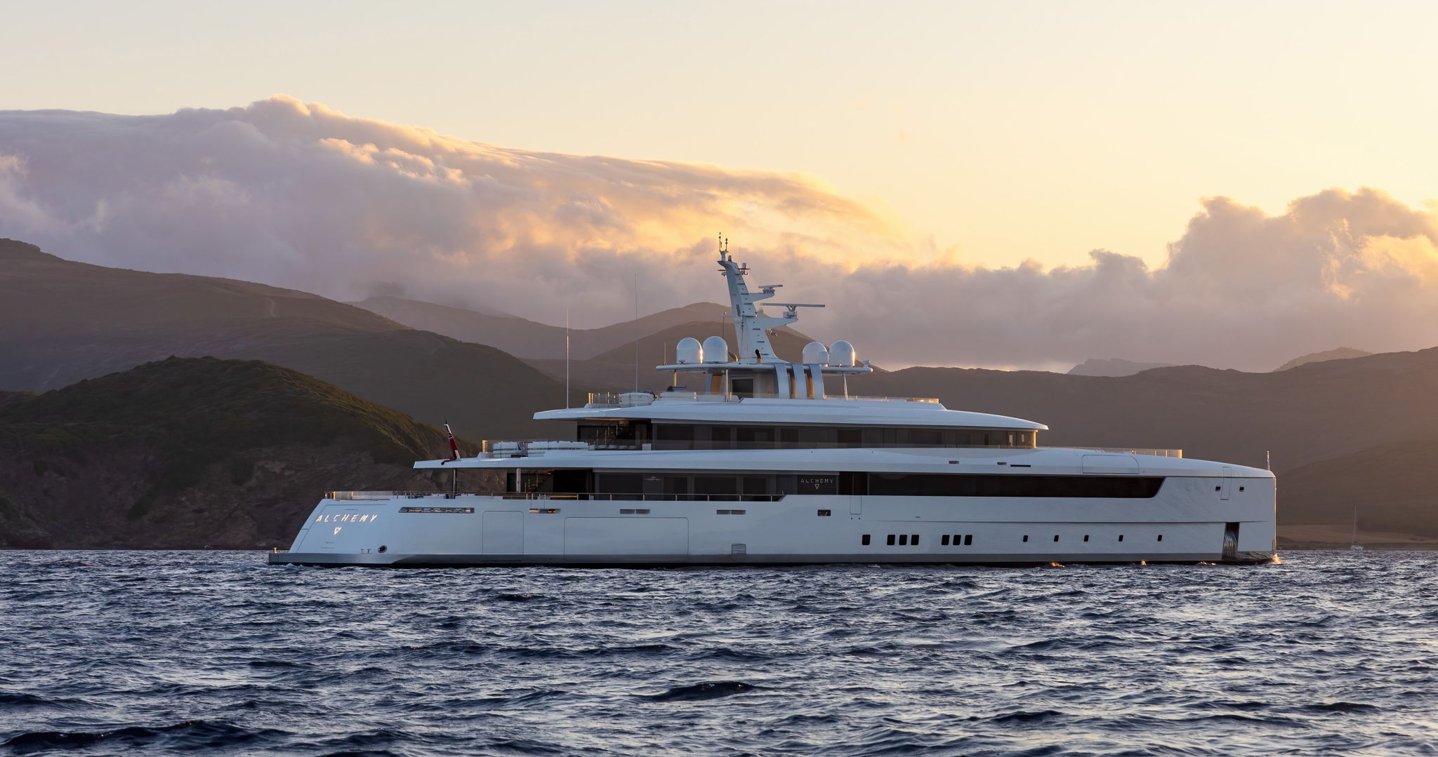 ROSSINAVI TO UNVEIL 66 METRE DIESEL ELECTRIC MOTOR YACHT ALCHEMY AT MONACO YACHT SHOW
