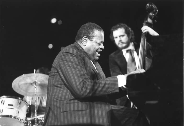 Oscar Peterson AKG181293 © akg-images / Binder