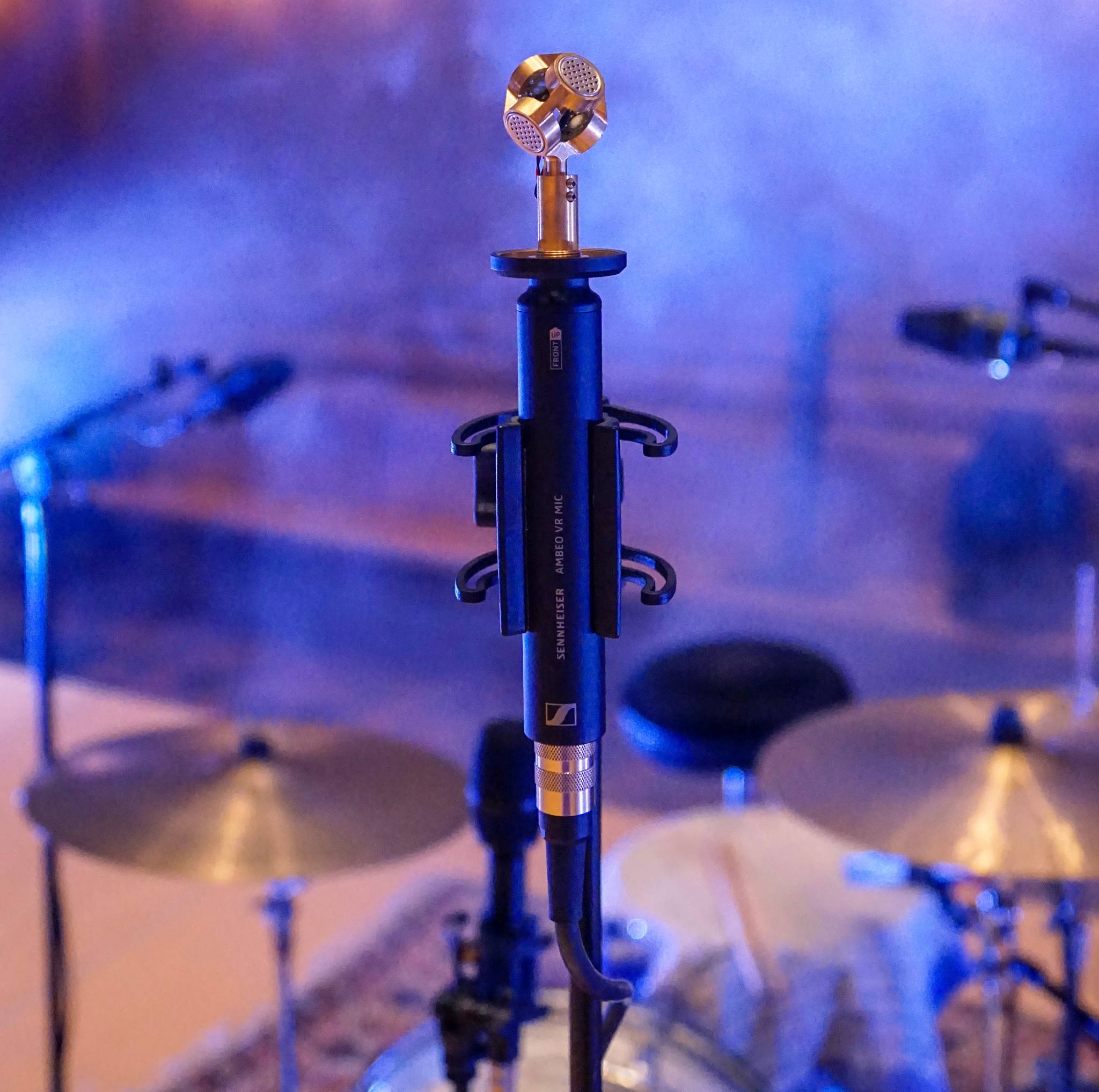 The AMBEO VR Mic – pictured without the mic basket – is an ideal tool for providing the 3D audio basis in immersive audio productions. The signals from the Ambisonics microphone can now directly be fed into SSL’s System T consoles The AMBEO VR Mic – pictured without the mic basket – is an ideal tool for providing the 3D audio basis in immersive audio productions. The signals from the Ambisonics microphone can now directly be fed into SSL’s System T consoles