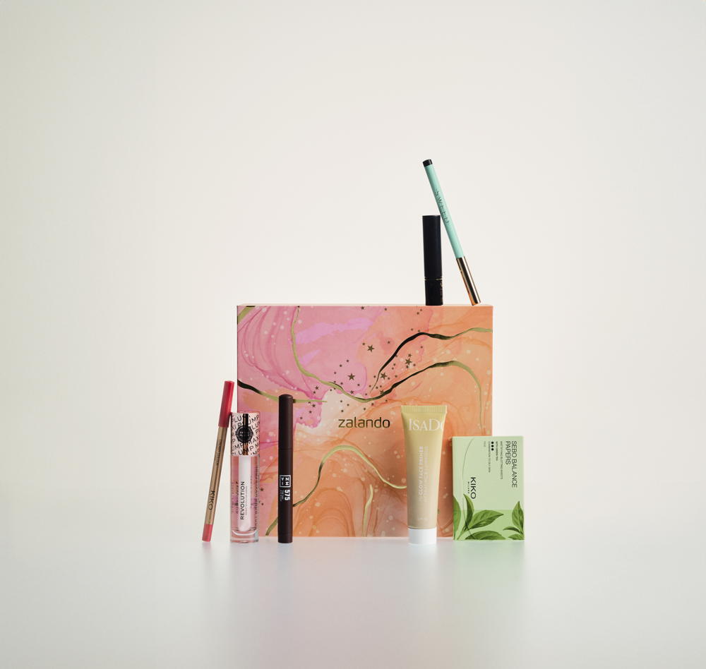 Make-up box