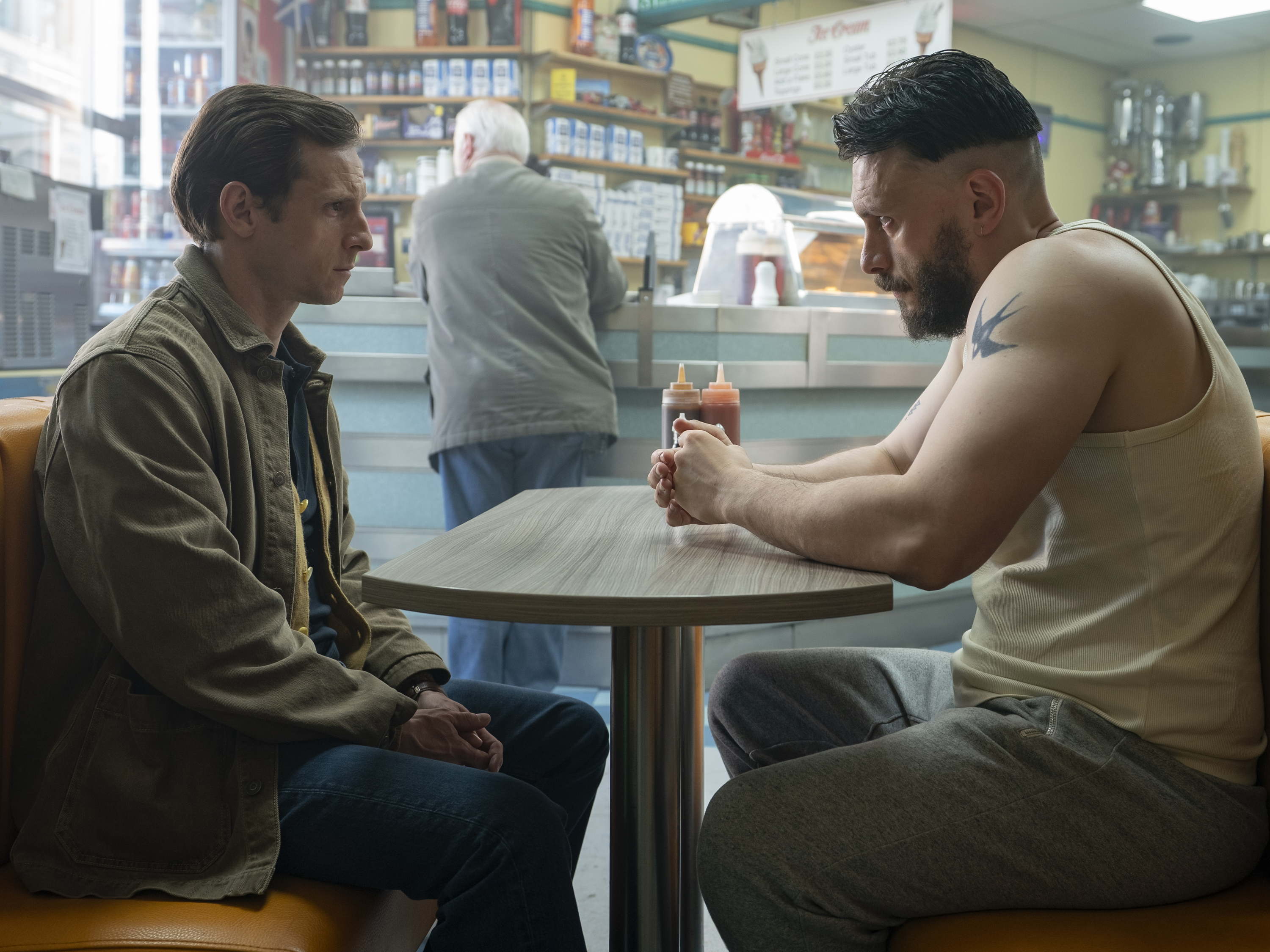 HBO et BBC dévoilent les premières images de la série dramatique HALF MAN