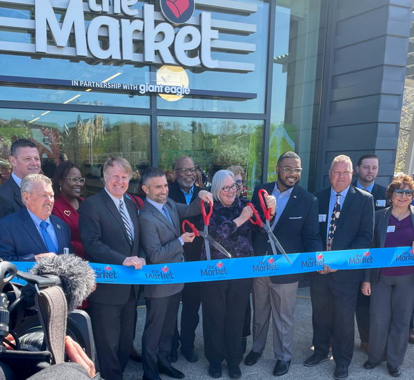 Duquesne Light Company Partners with Local Orgs to Expand Food Bank