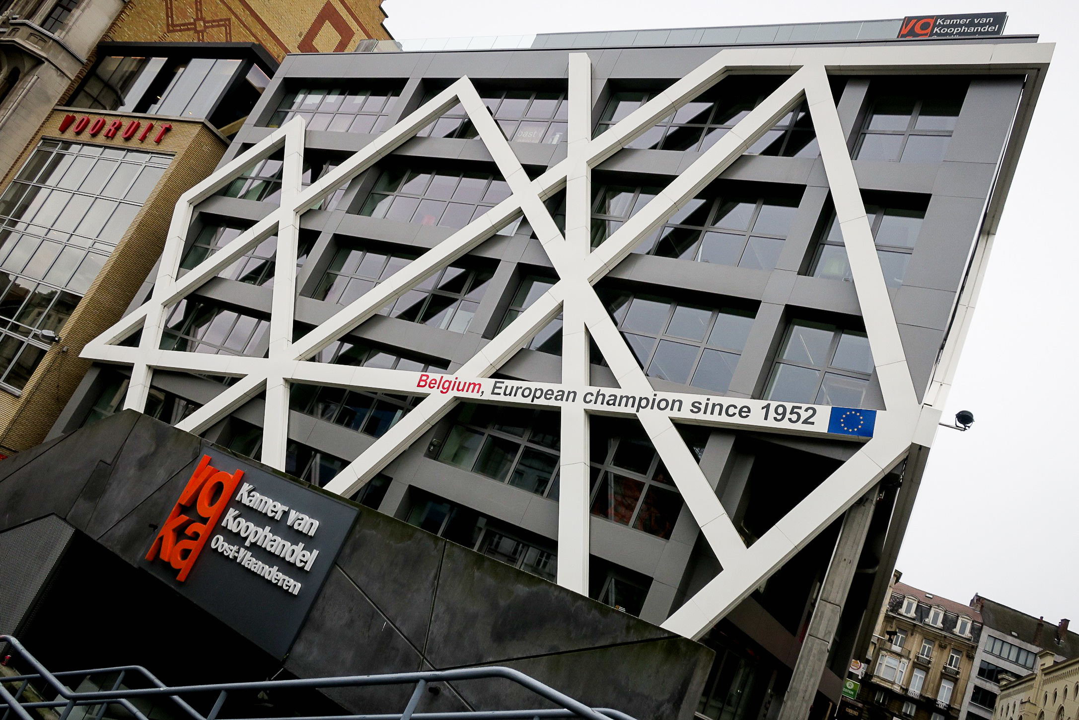 Famous Ghent building gets renovation permit it did not request 