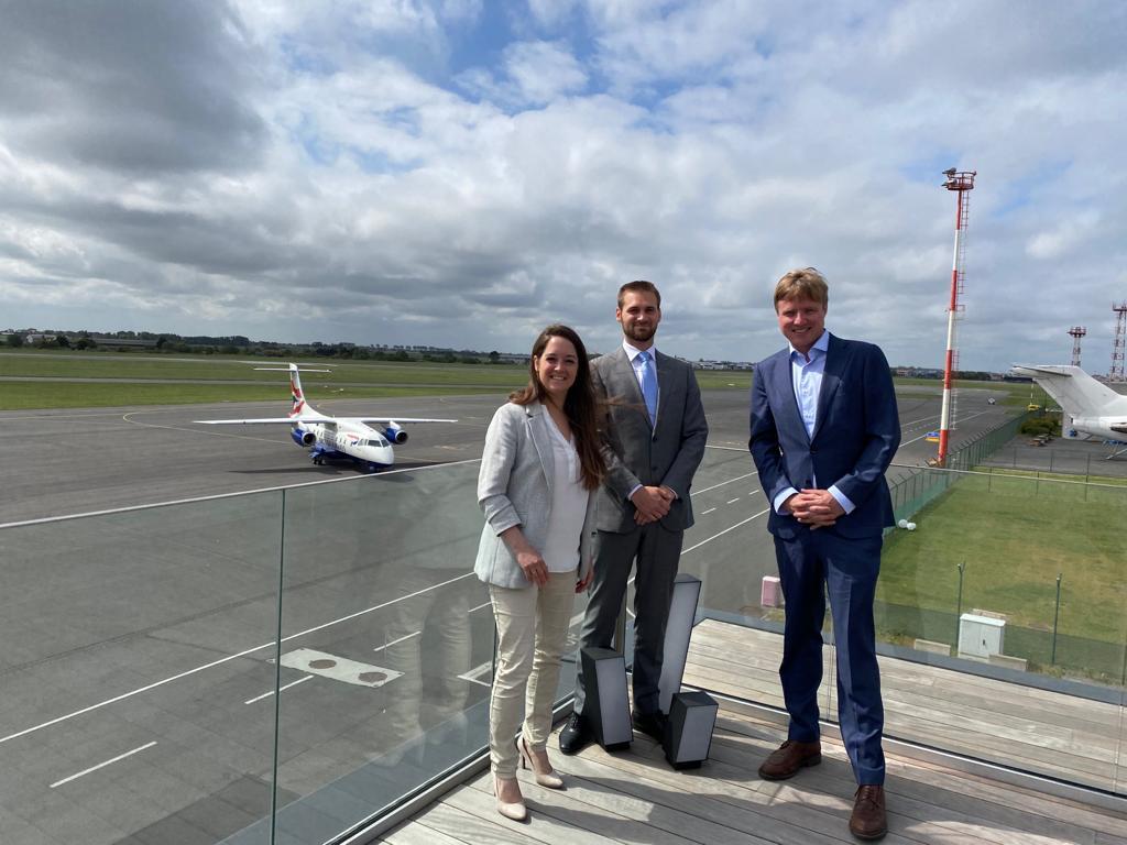 from left to right: Kelly Boswell, Gilles Cornelissen and Thomas Van Meerbeeck (The Aviation Factory)