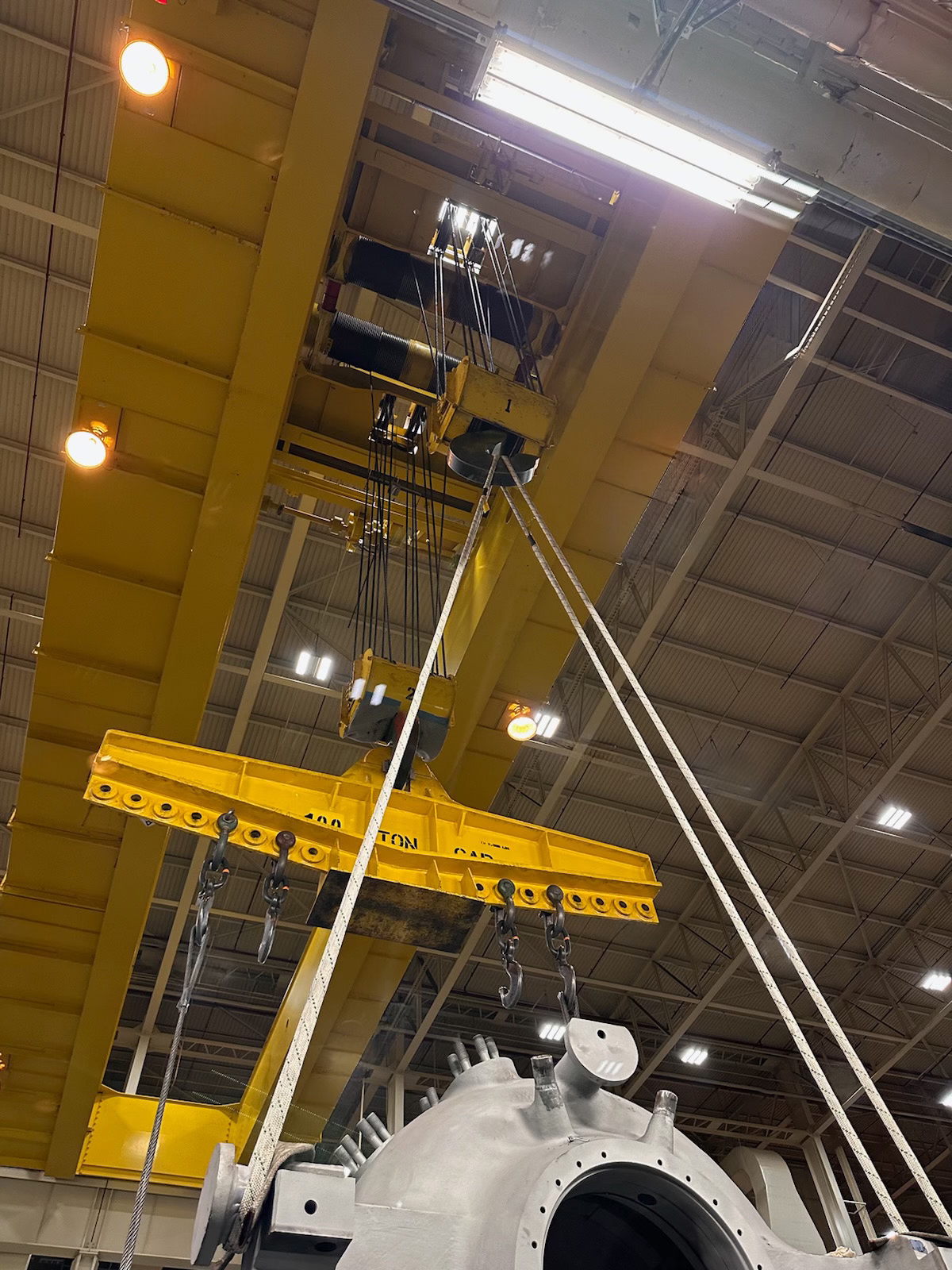 Unirope has added Helix™ (pictured) and Onyx™ synthetic roundslings. Unirope has added Helix™ (pictured) and Onyx™ synthetic roundslings.