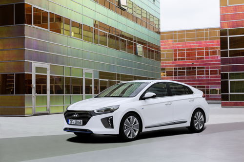 IONIQ Hybrid