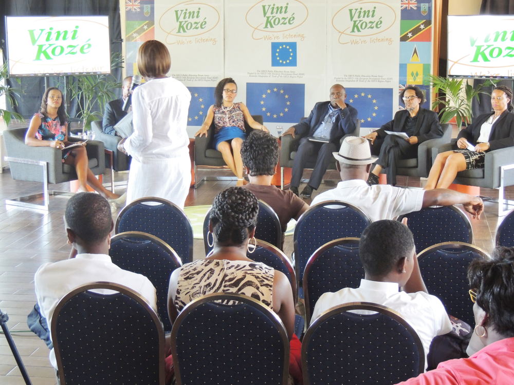 Member of the audience engages with the panel at the Vini Koze Forum on Economic Growth in Grenada. Member of the audience engages with the panel at the Vini Koze Forum on Economic Growth in Grenada.