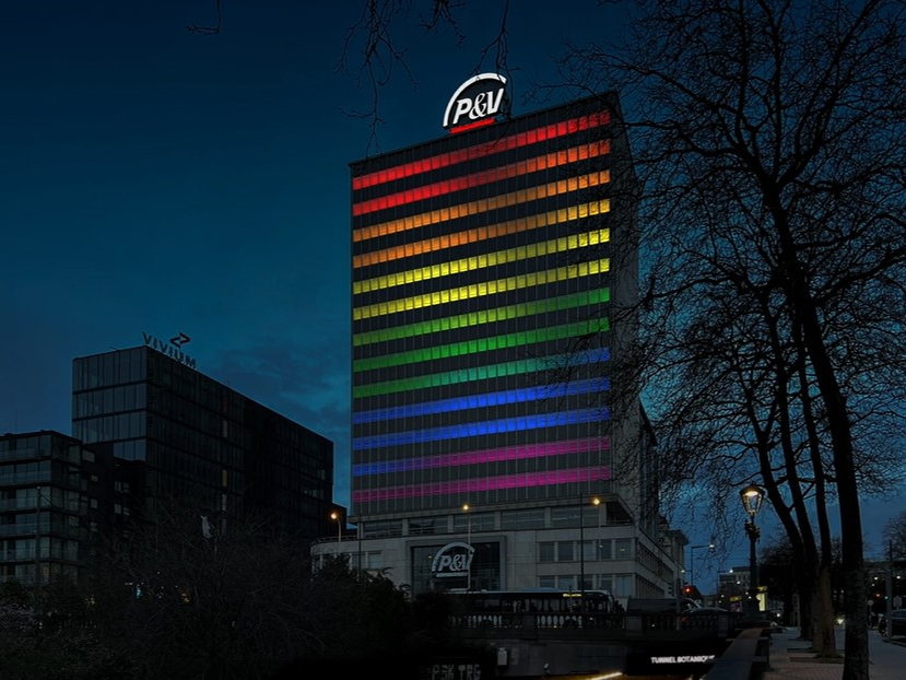 Le Groupe P&V illumine sa tour pour la Brussels Pride  