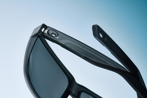 Rincon II in Matte Black with Blue Mirror 580G Lens