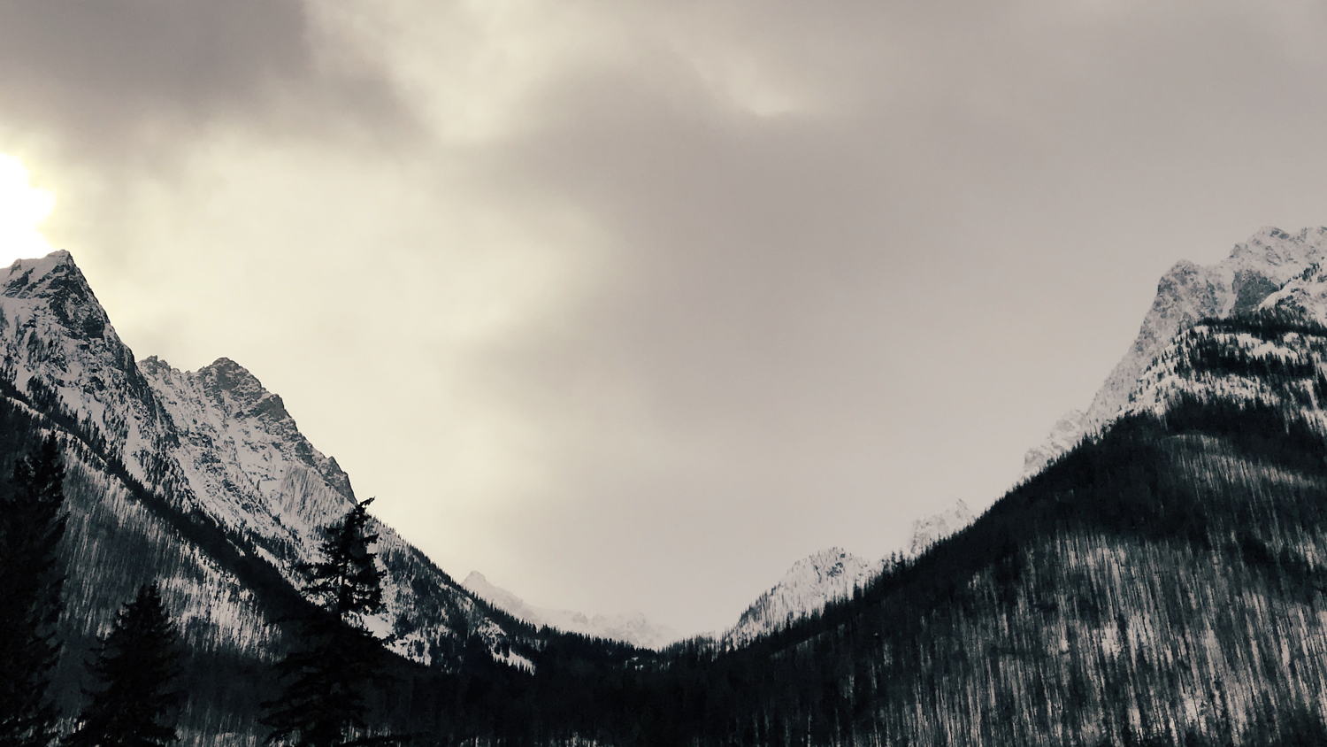 Washington state’s Eastern Cascades is a remote region surrounded by rugged mountains  (Photo credit: Thomas Rex Beverly)