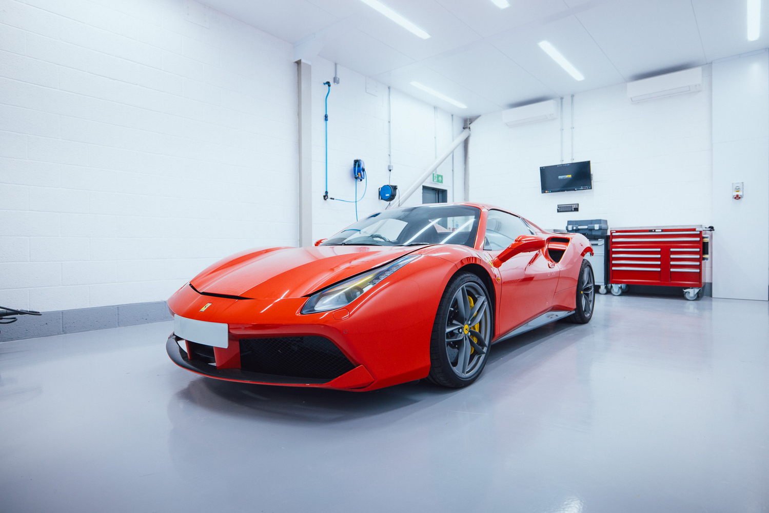 Located on the Love Lane Industrial Estate in Cirencester, the site is equipped to repair top prestige marques 