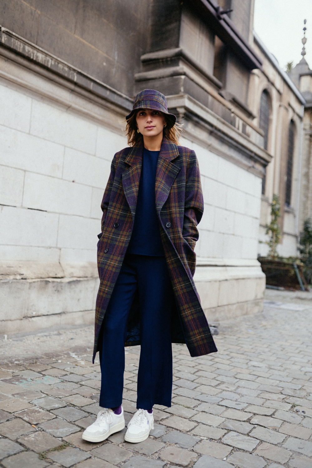 Mardi Editions - Manteau Claire Laine Tartan -450€ + Bob Mardi Laine Tartan - 69€ .1 Mardi Editions - Manteau Claire Laine Tartan -450€ + Bob Mardi Laine Tartan - 69€ .1