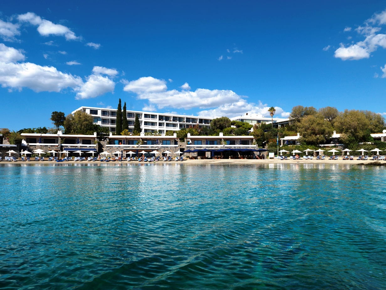 Introducing the 5* Grand Resort Lagonissi on the Athenian Riviera!