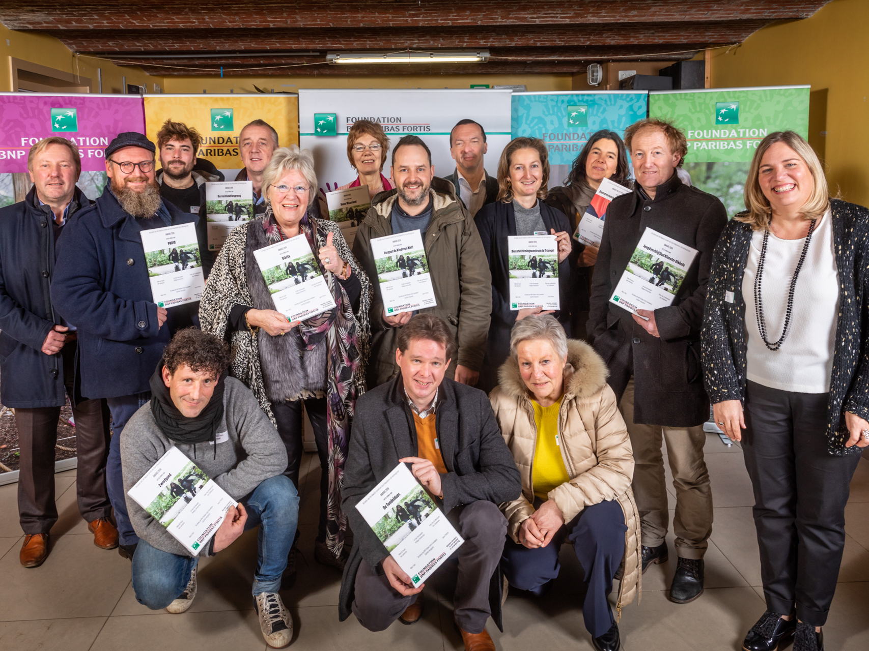 Persbericht (+ foto's): 10 Oost-Vlaamse verenigingen bekroond met award van BNP Paribas Fortis Foundation