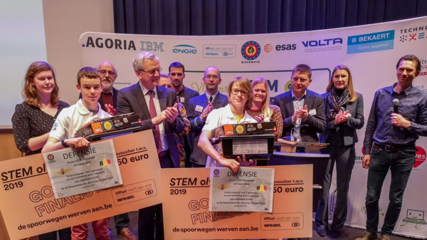 Jongeren uit Zottegem en Geel winnen STEM-Olympiade