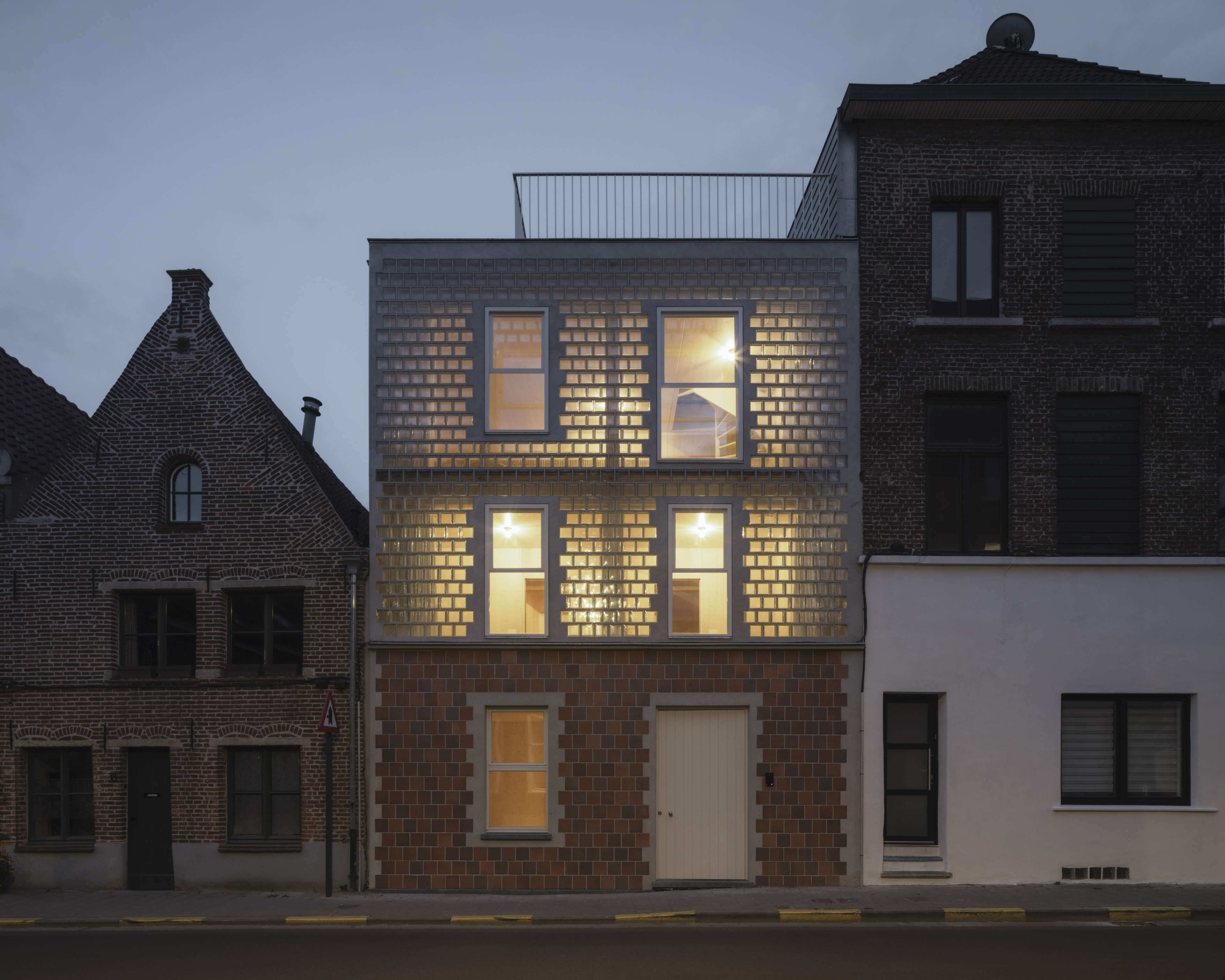 Visionaire heropbouw rijwoning in Gent bekroond op Bis Architectuurwedstrijd 2025 