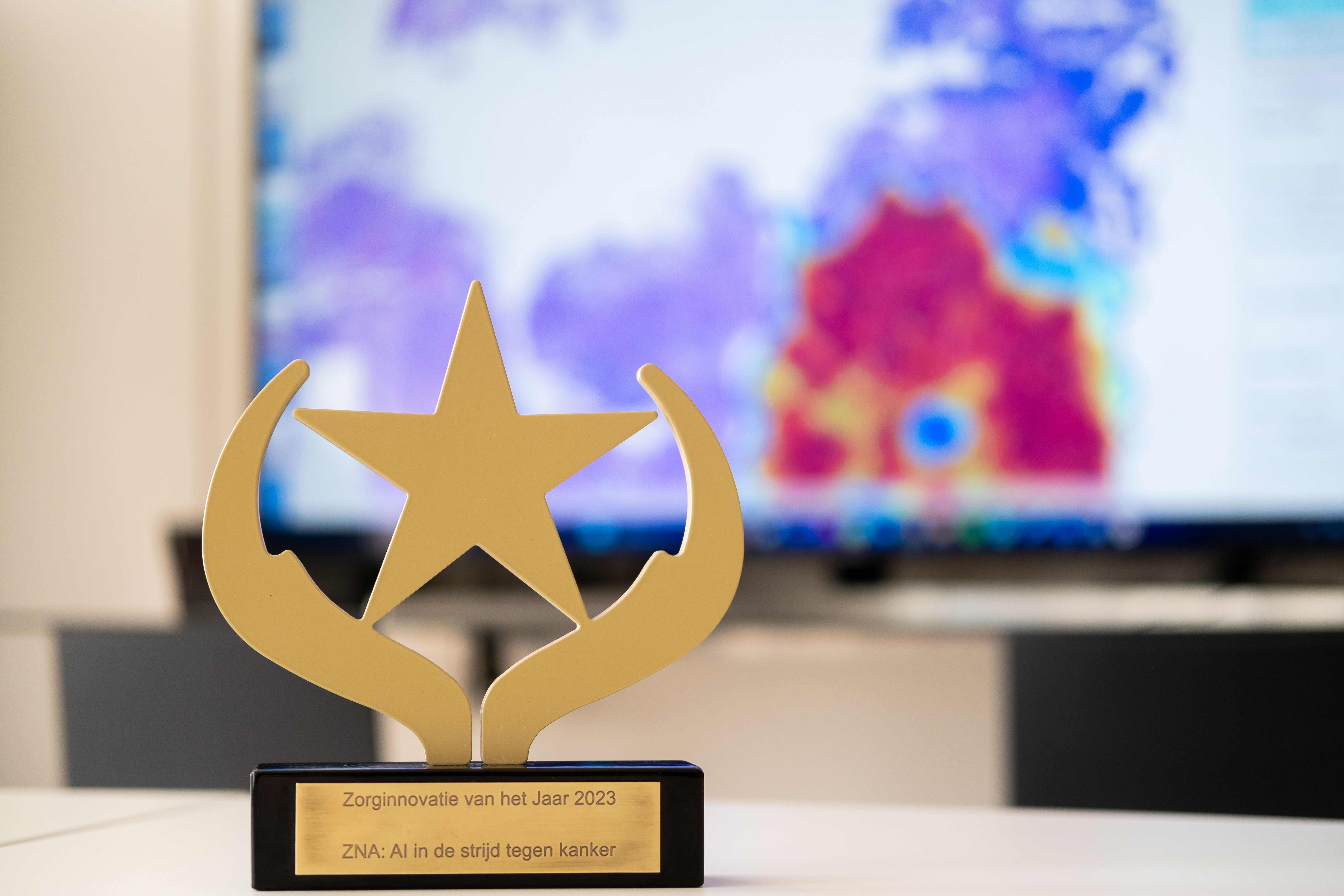 De Zorg Magazine Award voor Zorginnovatie van het jaar: de inzet van artificiële intelligentie in de strijd tegen kanker in het lab anatome pathologie van ZAS (Ziekenhuis aan de Stroom) (foto: ZNA)