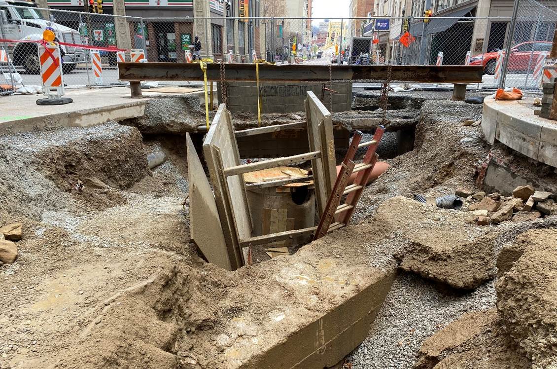 Excavation at Sixth Avenue and Wood Street