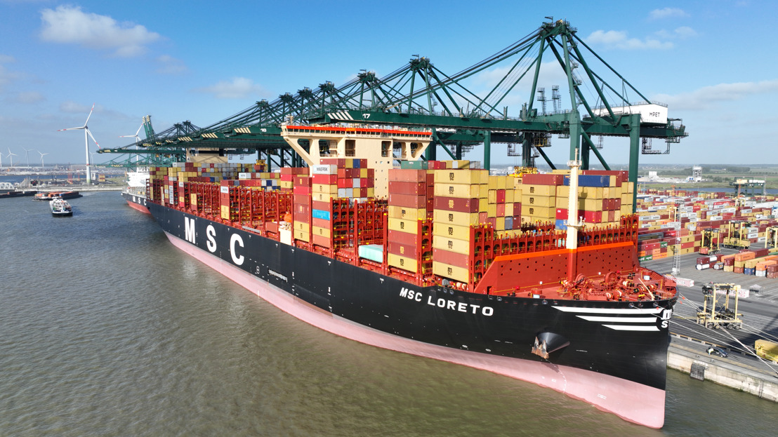 Largest container ship in the world calls on Port of Antwerp-Bruges