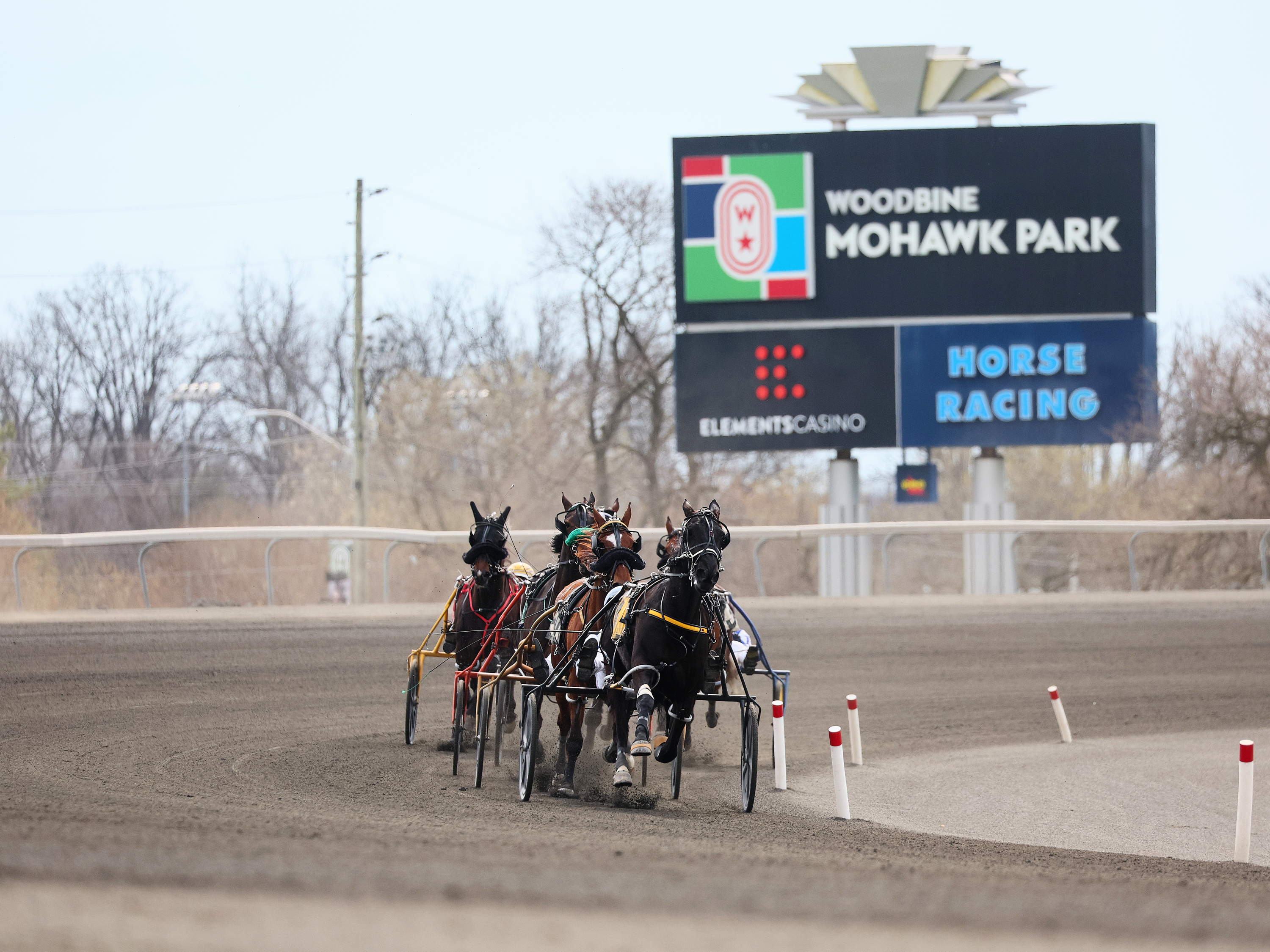 Friday Qualifiers Rescheduled at Woodbine Mohawk Park