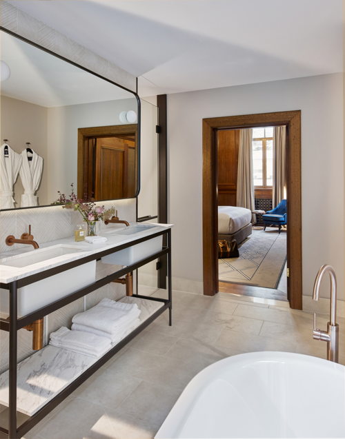Heritage King Master Suite interior_imagery by Sean Fennessy