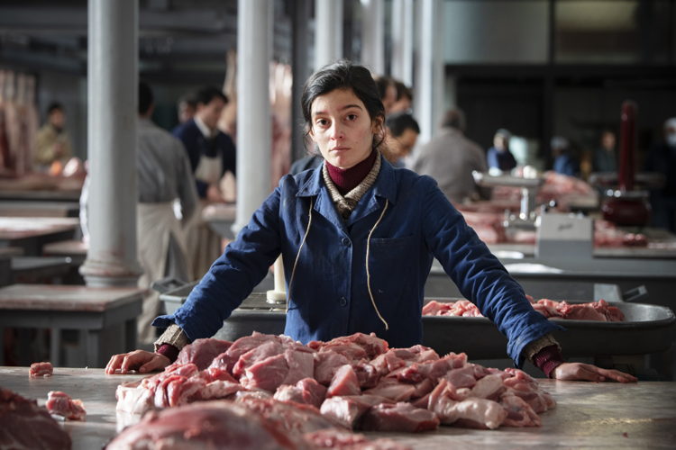 Gaia Girace (Lila Cerullo) 