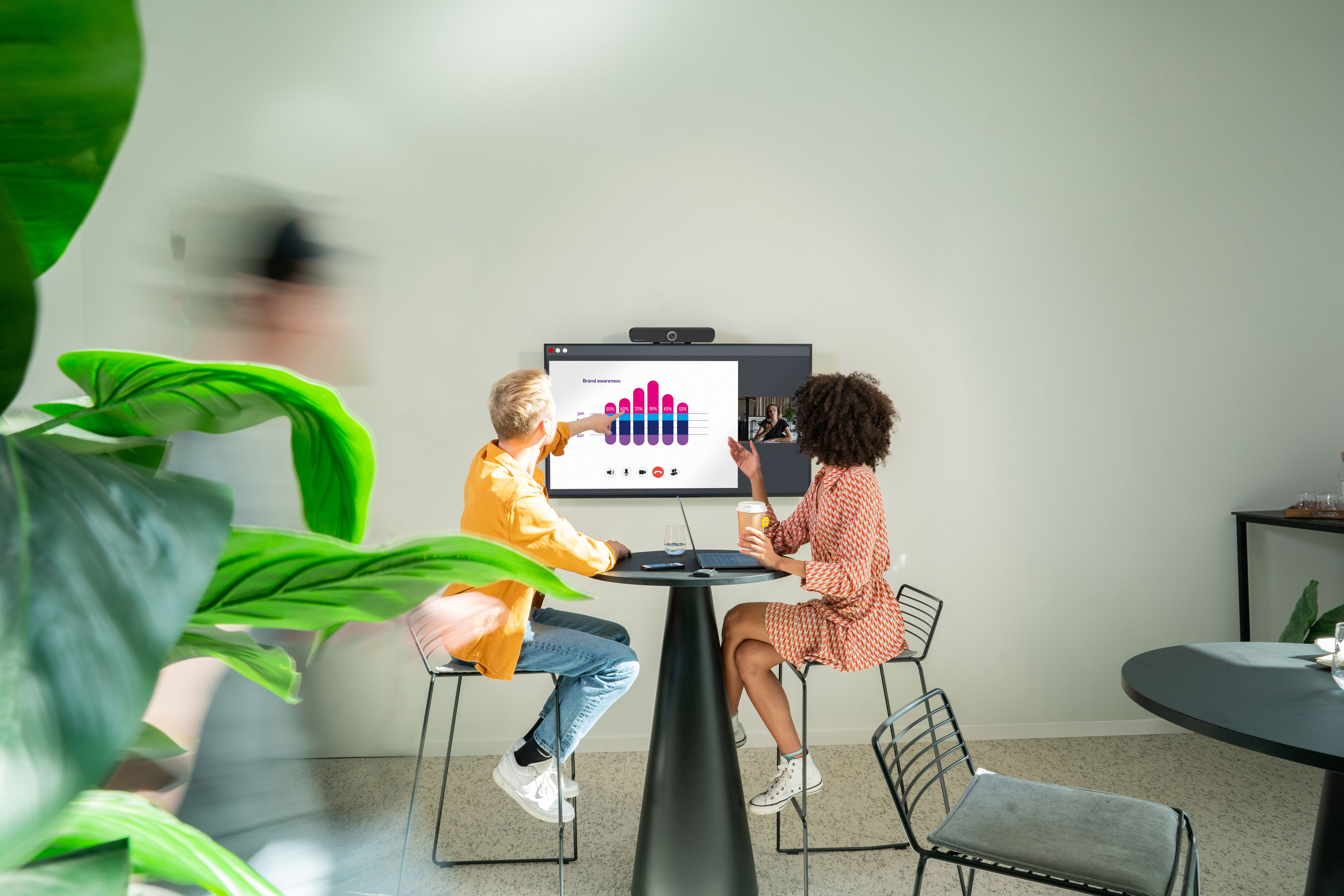Sennheiser’s TC Bar Solutions will be added to the Barco Try and Buy program for end user customers in the US Sennheiser’s TC Bar Solutions will be added to the Barco Try and Buy program for end user customers in the US