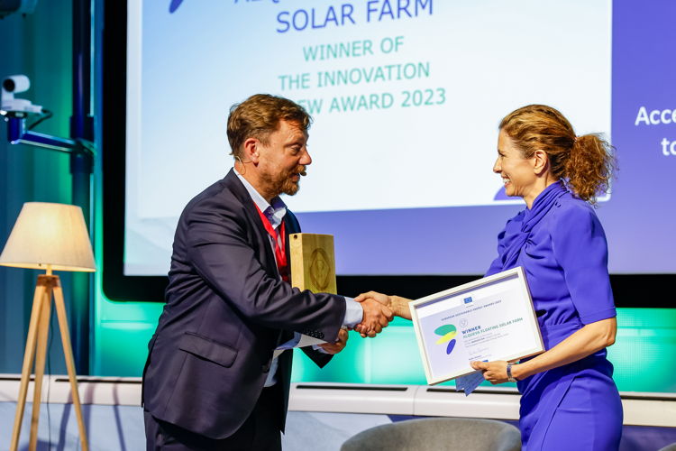 Innovation Award Winner Alqueva Floating Solar Farm