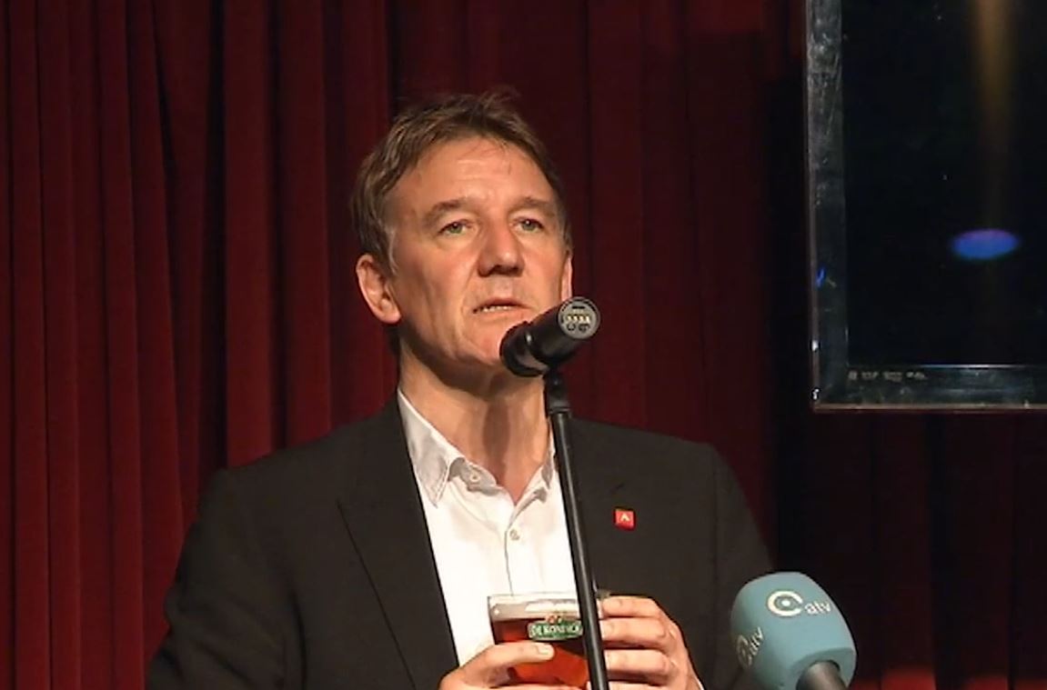 Patrick Janssens verliest de gemeenteraadsverkiezingen in Antwerpen van Bart De Wever - 14 oktober 2012