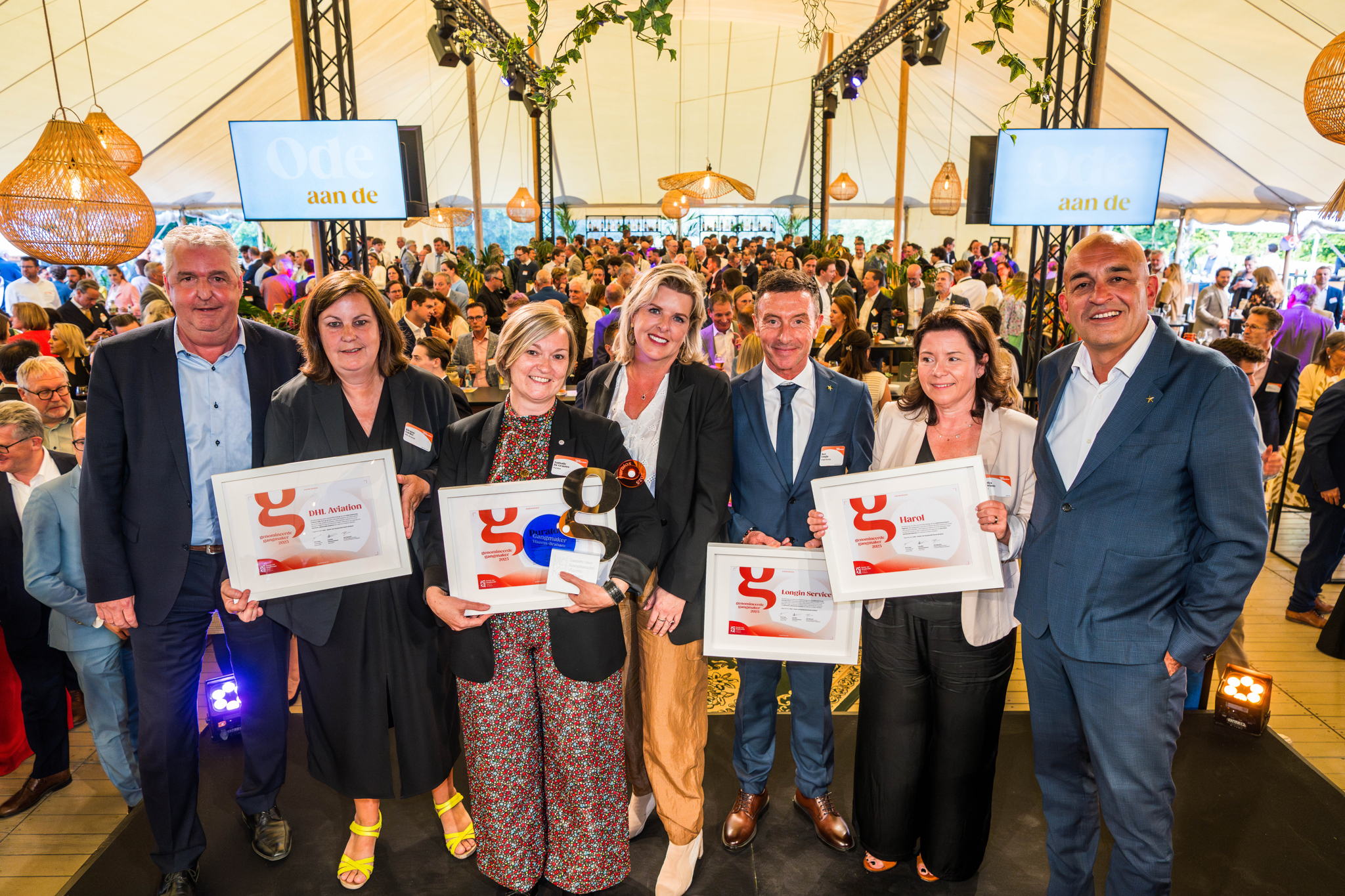 Jan Spooren, gouverneur Vlaams-Brabant, Kirsten Carlier (DHL Aviation), Nathalie De Grauwe (Puratos), Daniëlle Vanwesenbeeck, Bert Longin (Longin Service), Annick Draelants (Harol), Kris Claes Jan Spooren, gouverneur Vlaams-Brabant, Kirsten Carlier (DHL Aviation), Nathalie De Grauwe (Puratos), Daniëlle Vanwesenbeeck, Bert Longin (Longin Service), Annick Draelants (Harol), Kris Claes