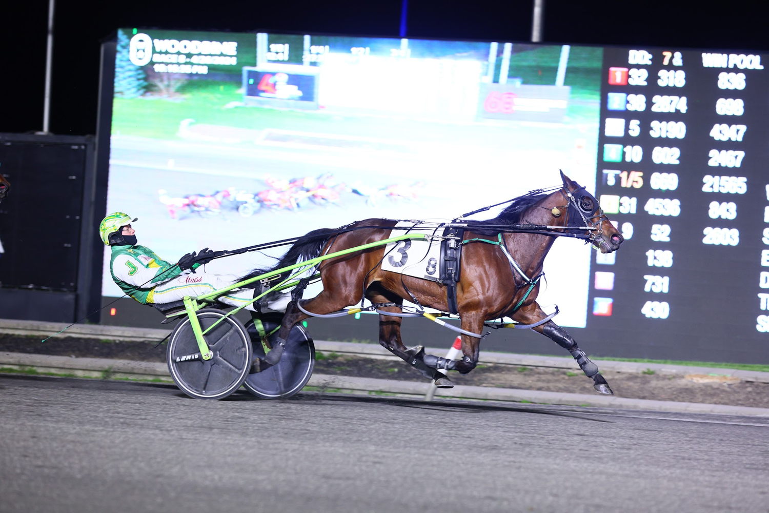 Powder Play and Jody Jamieson winning on April 26 at Woodbine Mohawk Park. (New Image Media)