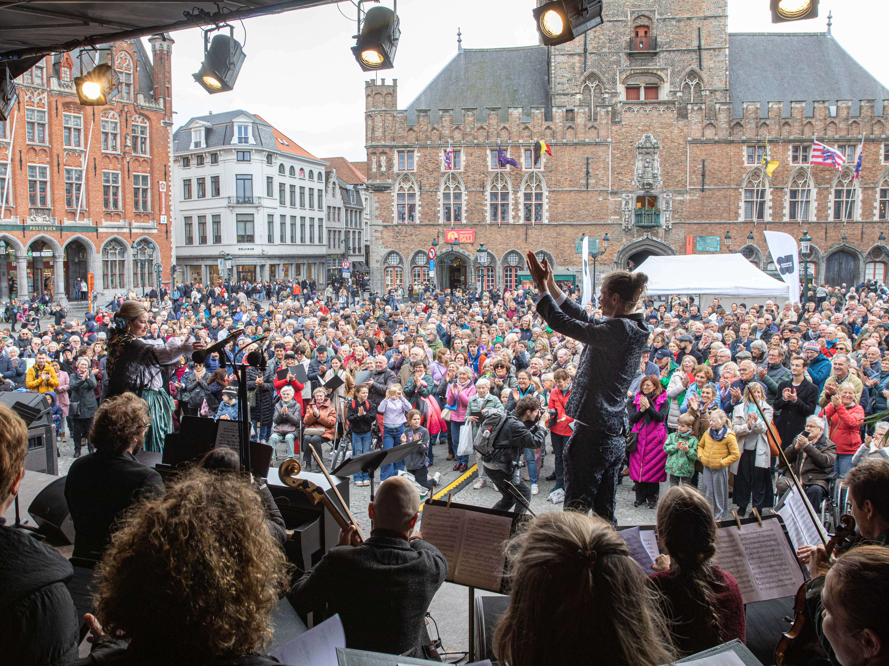Feesteditie van ‘Iedereen klassiek’ trekt 15 000 bezoekers naar Brugge