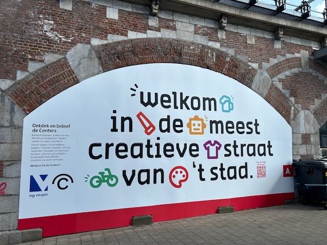 Banner Centers ©AG Vespa