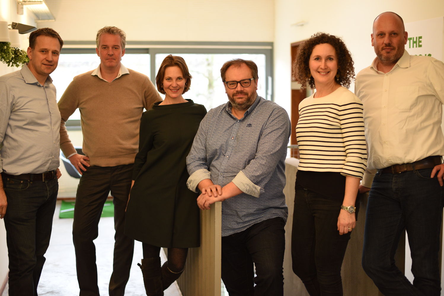 ‘Sproutingly yours’,

De gauche à droite: Hugo Hanselmann, Geert Fernhout, Florence Hoevers, Jurgen Coetsiers, Majorie van Kuik en Pascal Binard