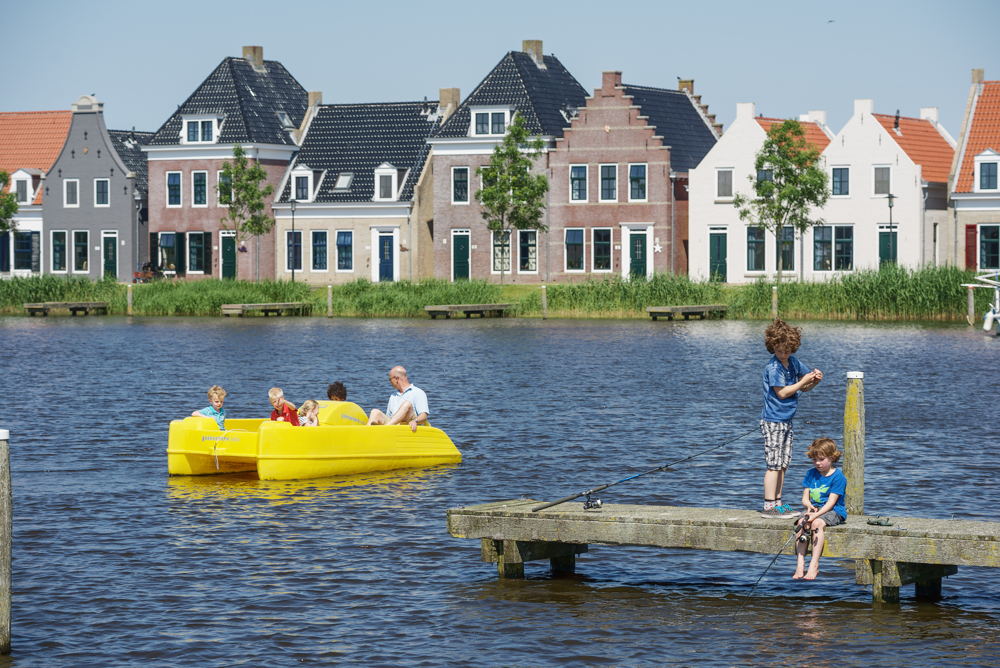 Tretboot fahren im Landal Esonstad