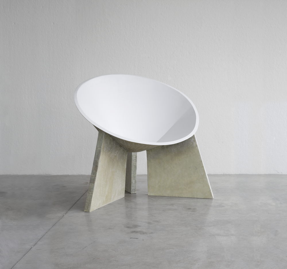ARCHè by Verter Turroni, fibreglass, cm 118x118xh110 - 2020 (1)