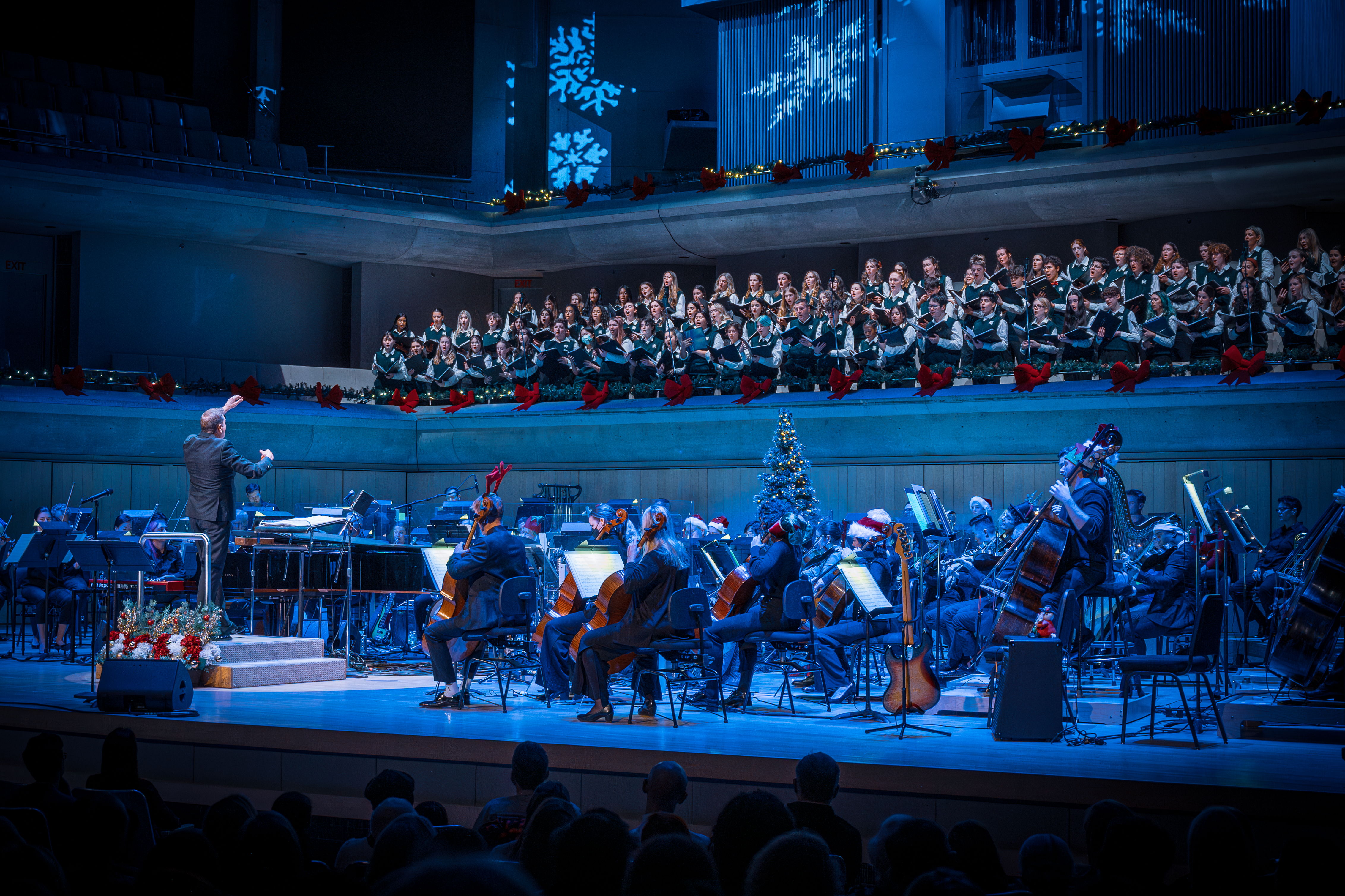 TSO Holiday Pops, December 2023 (Photo by Allan Cabral/Courtesy of the Toronto Symphony Orchestra)