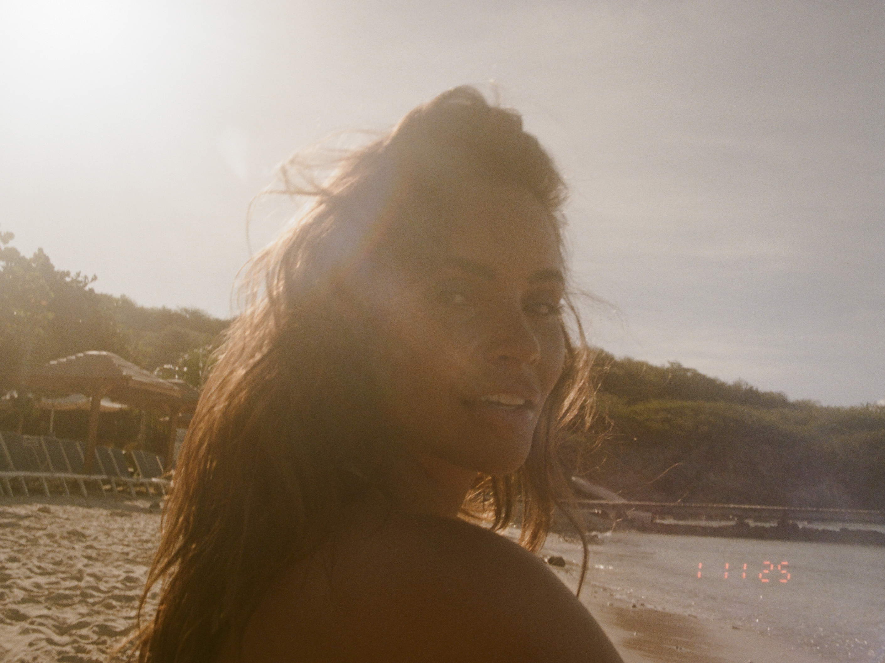 Hunkemöller | SS25 | From Bed to Beach | Campaign Imagery