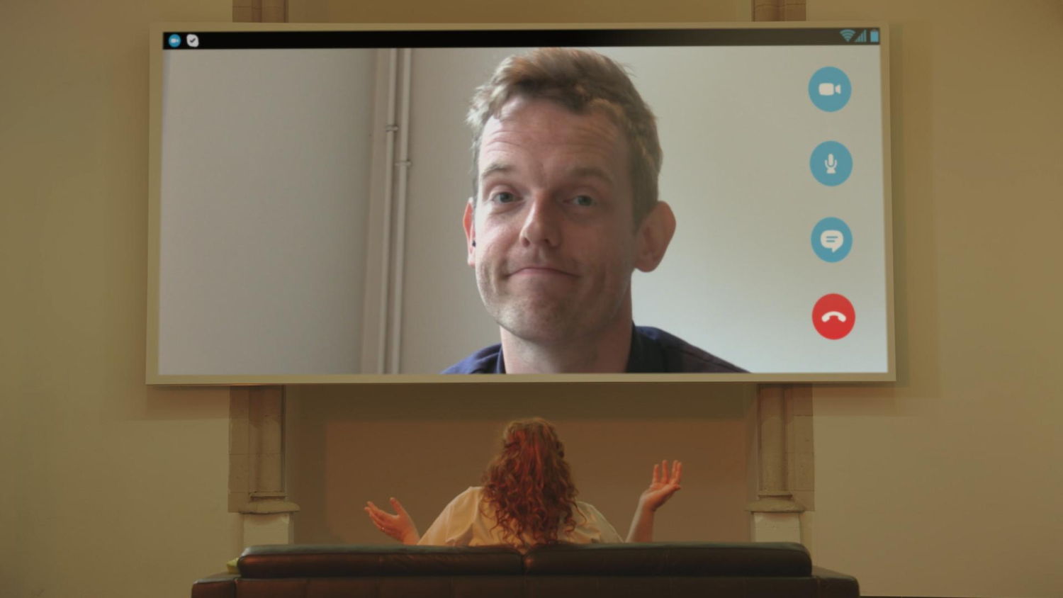 Dokter Bea (Eva Van der Gucht) en Tom De Cock (afl 8) - (c) De Mensen