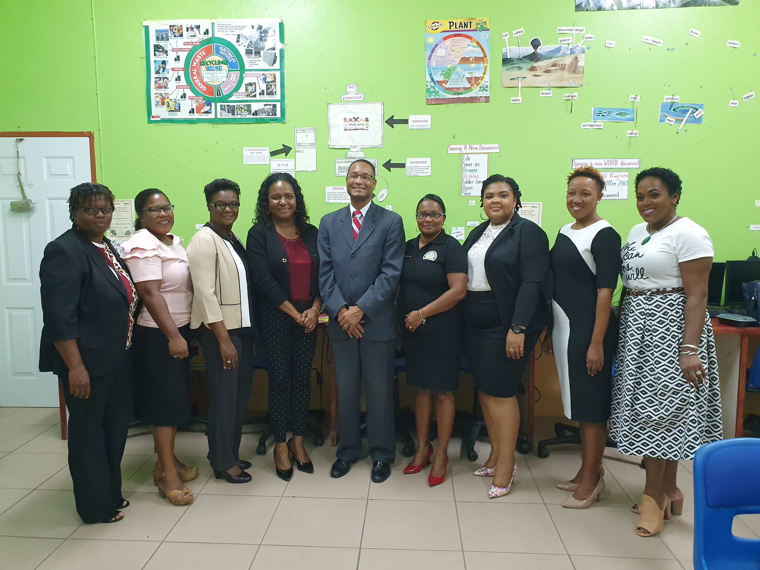 USAID visit - USAID Regional representative Mr. White with the ELP team, staff of the Ministry of Education of Saint Lucia and teachers.