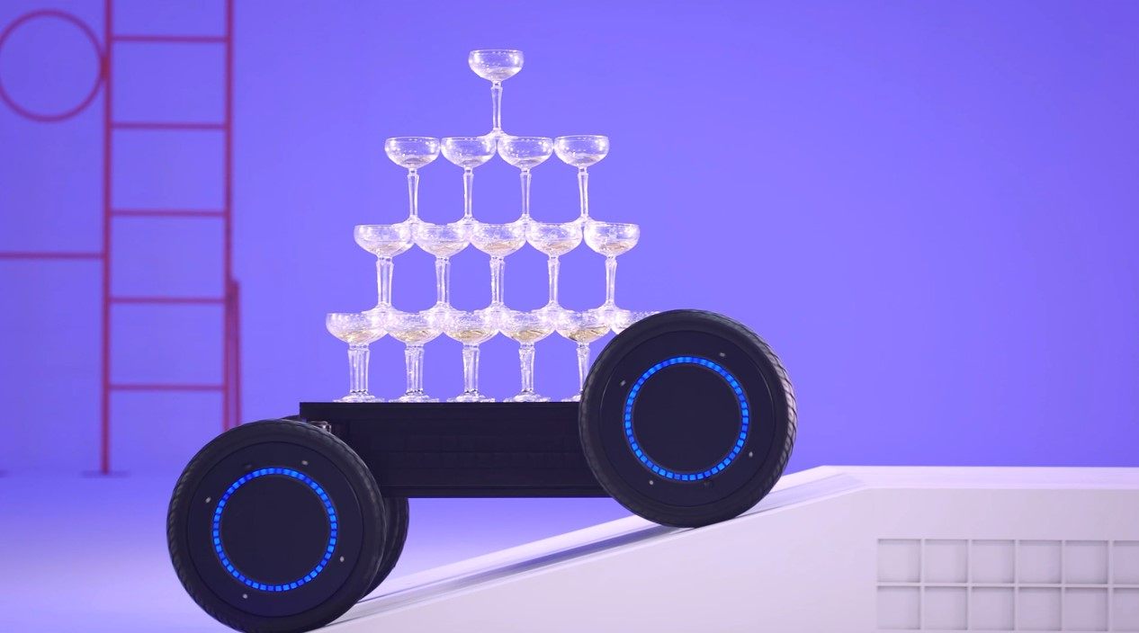 Hyundai Mobile Eccentric (MobED) @ CES 2022