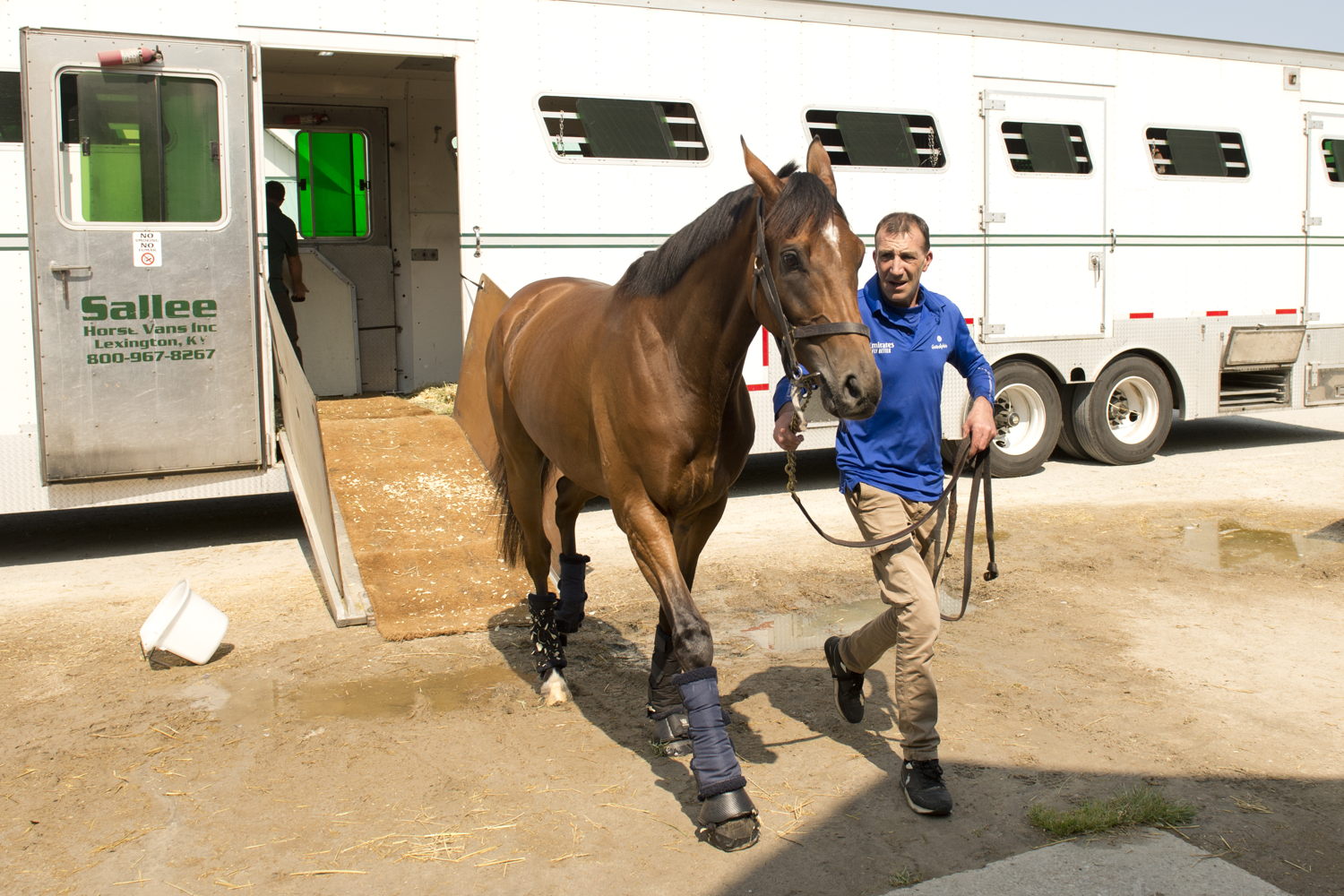 Naval Power arriving at Woodbine (Michael Burns Photo)