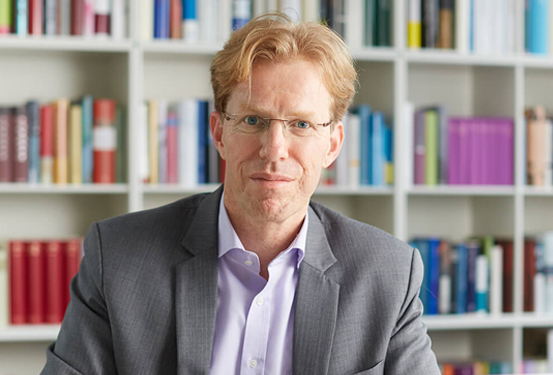 Oliver Mader, bislang Geschäftsführer Einkauf, Logistik und IT, wird Hugendubel, eines der größten inhabergeführten Buchhandelsunternehmen Deutschlands, zu Ende Januar 2019 verlassen.