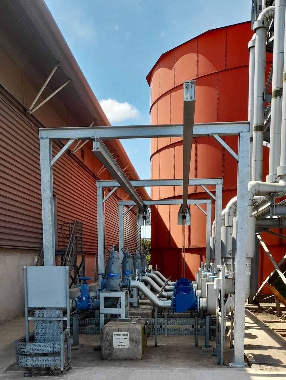 For this water industry project, Gemmak removed existing pumps and temporary bagging, replacing them with a bespoke set of platforms and pipework with new pumps. It also erected an in-house designed, tested, and certified gantry for future maintenance.