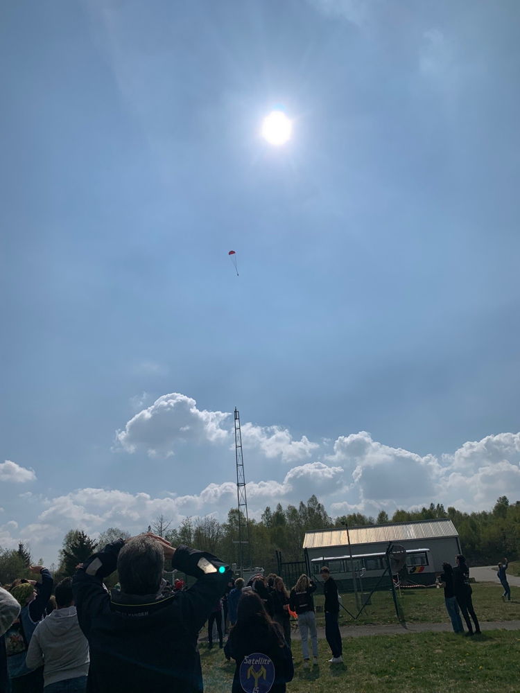 Cansat Belgium launch parachute